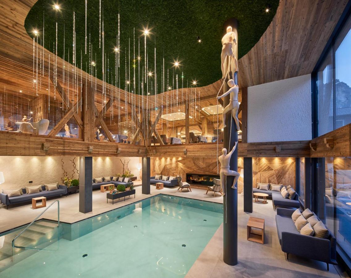 Hotel Marmolada Корвара ин Бадия Екстериор снимка