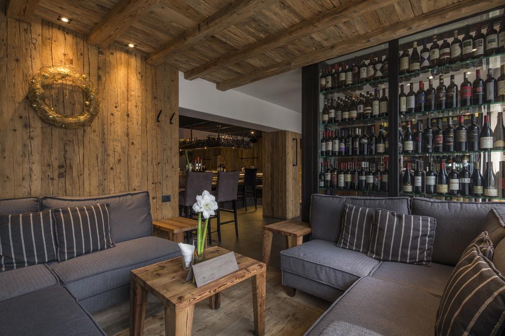 Hotel Marmolada Корвара ин Бадия Екстериор снимка